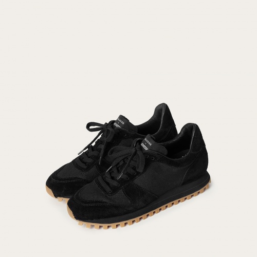 Novesta Marathon men's sneakers, black | Balagan Studio