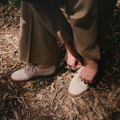 Shakuf sneakersy BIO, jasny nubuk | Balagan Studio