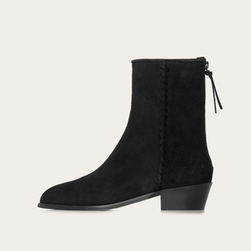 Rikma Boots, black velvet | Balagan Studio