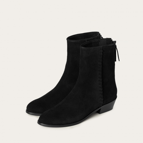 Rikma Boots, black velvet | Balagan Studio