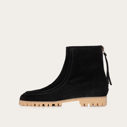 Moten boots, black velvet | Balagan Studio