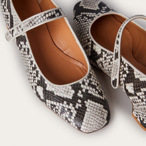 Dora Low Heels, off white python pattern | Balagan Studio