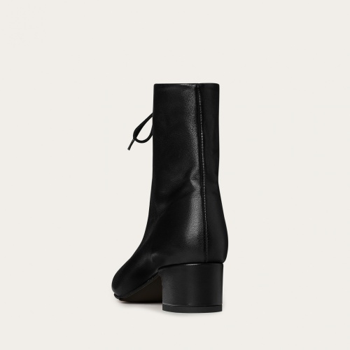 Victoria Boots, black OUTLET | Balagan Studio