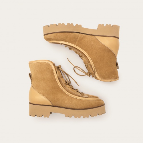 Junko Boots, sand velvet | Balagan Studio