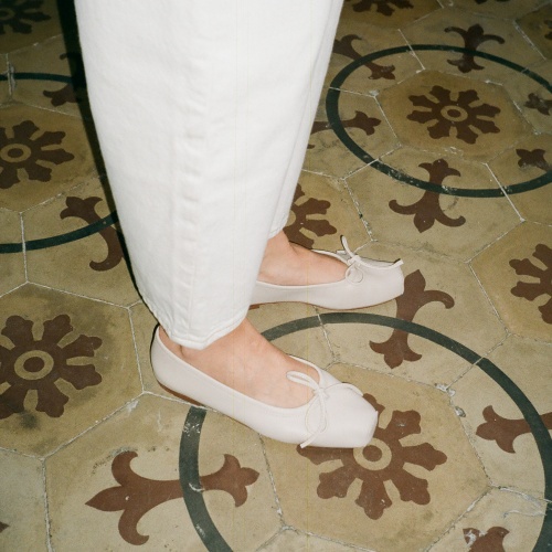 Prima Ballerina, beige | Balagan Studio
