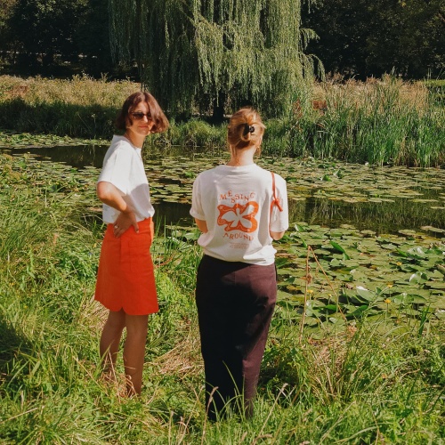 T-shirt MESSING AROUND, white & orange