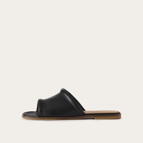 Karit slides, black | Balagan Studio