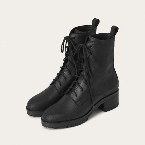 Yehida boots, waxed black | Balagan Studio