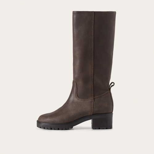 Ikar Boots, waxed brown I  Balagan Studio