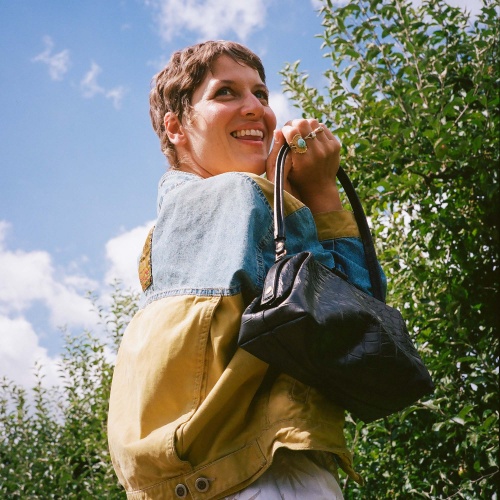 Hug bag torebka M, czarny wzór krokodyla OUTLET | Balagan Studio