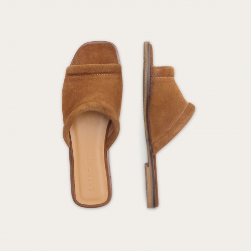 Karit slides, caramel velvet | Balagan Studio