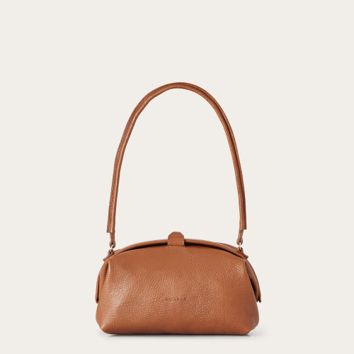 Hug Bag M, caramel | Balagan Studio