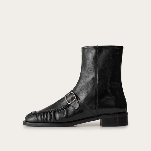 Umbria Boots, glossy black | Balagan Studio