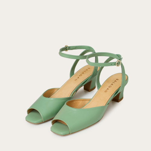 Sara Sandals, green| Balagan Studio
