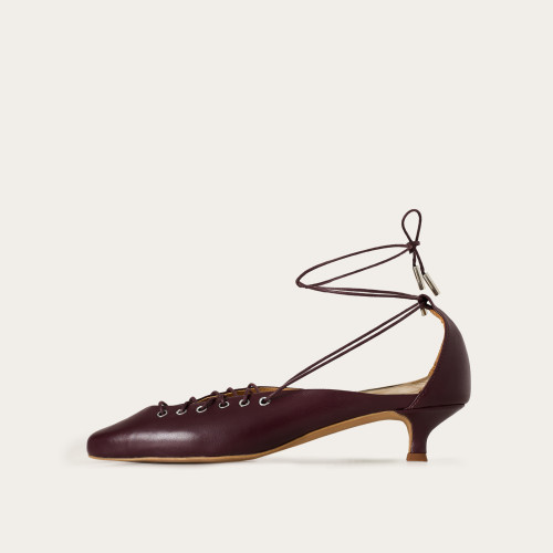 Linda Kitten Heel, burgundy | Balagan Studio