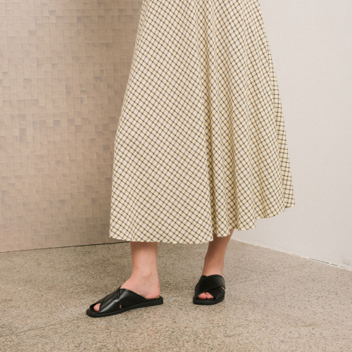Axel slides, black | Balagan Studio