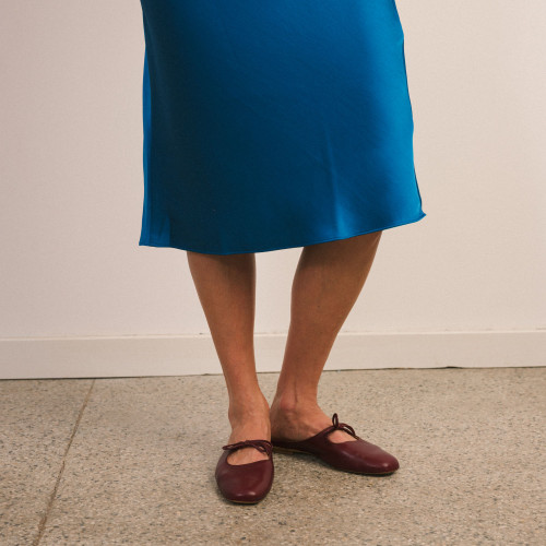 Arla Slides, claret | Balagan Studio