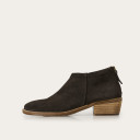 Lea Boots, dark chocolate velvet