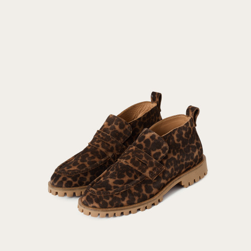 Burton Boots, pattern velvet | Balagan Studio