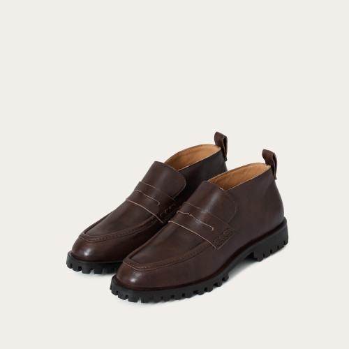 Burton Boots, deep brown | Balagan Studio