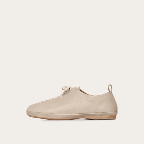 Ali Flats, ivory | Balagan Studio